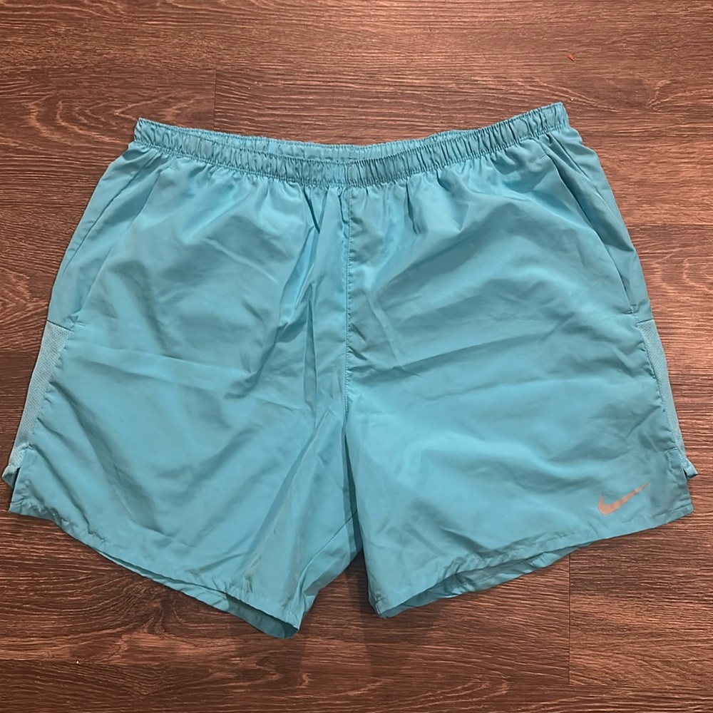 XL Teal Nike shorts